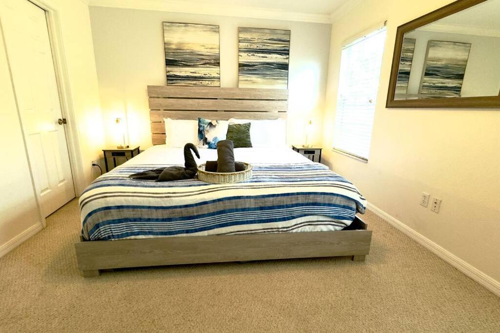 Blue Haven Near Downtown Ybor & Beaches